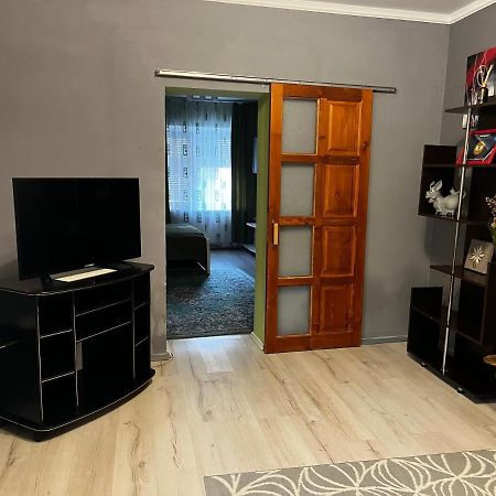 Apartment On Stefanyka 42/5 Berehowo Zewnętrze zdjęcie